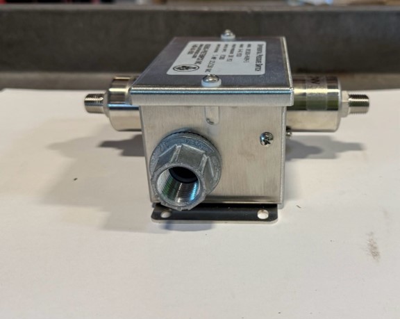 025-30919-002 - 300# Differential # Switch by York
