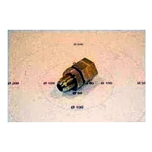 023-22872-000 - Union Bulkhead 1/2 NPTI x 1/2 Fl by York