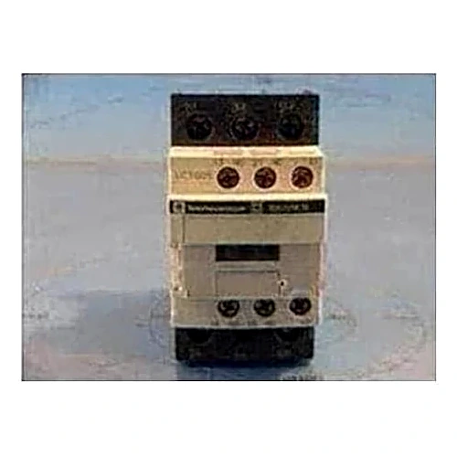 024-35905-000 - Contactor 3 Pole 25 Amp 480 VAC by York