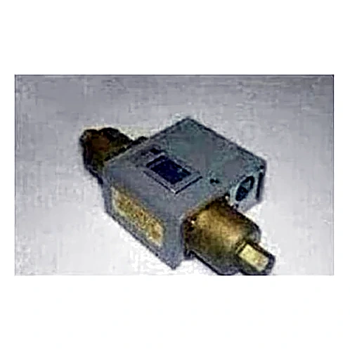 025-14386-000 - 8/60# M20BLK, Open-High, Dif# Switch by York