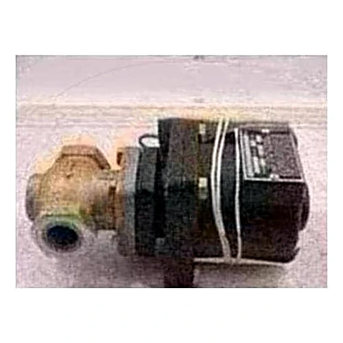 025-21556-000 - Valve Sol 3/4 NPTI Conns by York