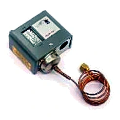 025-21880-000 - Control Pressure by York