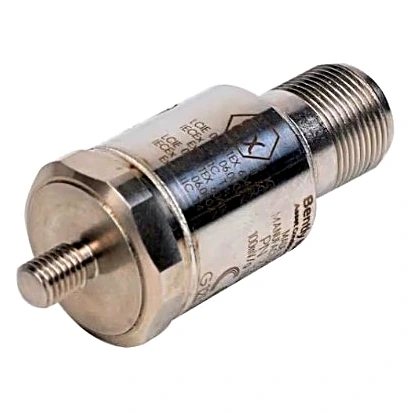 025-39617-000 - Accelerometer by York